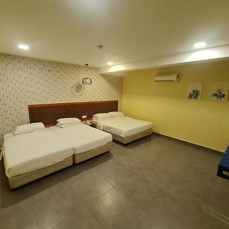 Hotel Bestari Куала Ліпіс Екстер'єр фото
