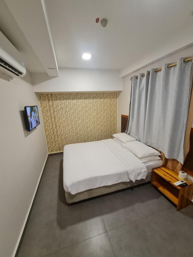 Hotel Bestari Куала Ліпіс Екстер'єр фото
